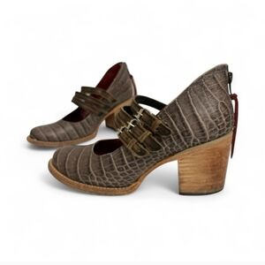 Freebird Ramsay Maryjane Stone Croco NIB